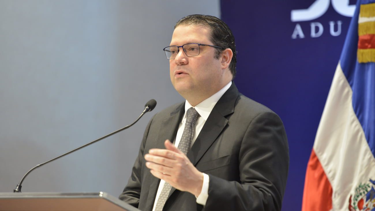 Eduardo San Loavatón Eduardo San Loavatón