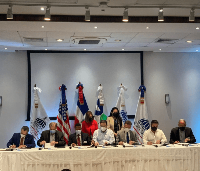 CNFC firma acuerdo con diversas entidades para implementar proyecto TraSa