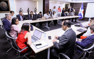 DGA ACOGE TRIGÉSIMA REUNIÓN DE LA MESA DEL HUB DEL CNFC